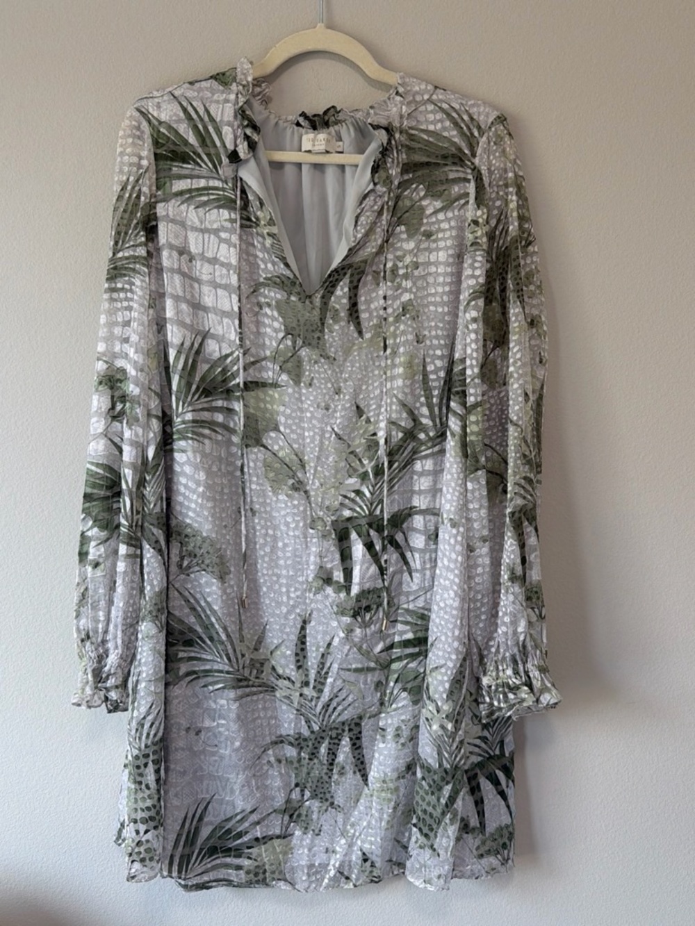 Ted Baker Green and White Palm-Print Long-Sleeve Dress
